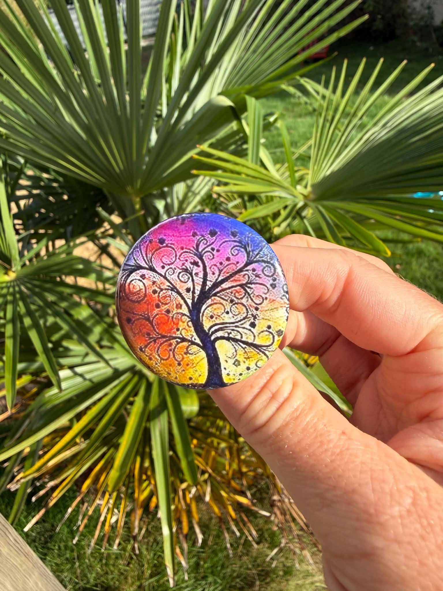 Badges 38mm avec arbre de vie rose violet